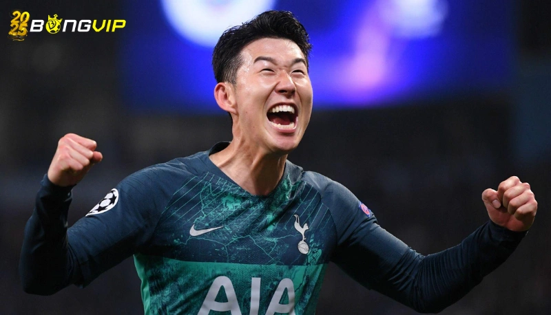UEFA xin lỗi vụ thiếu huy chương của Son Heung-min UEFA xin lỗi vụ thiếu huy chương của Son Heung-min: hậu quả vượt ngoài dự đoán